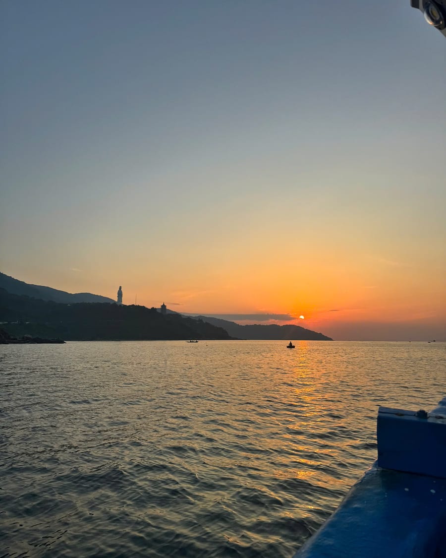 Sunrise over the open sea off the An Thoi archipelago, Phu Quoc